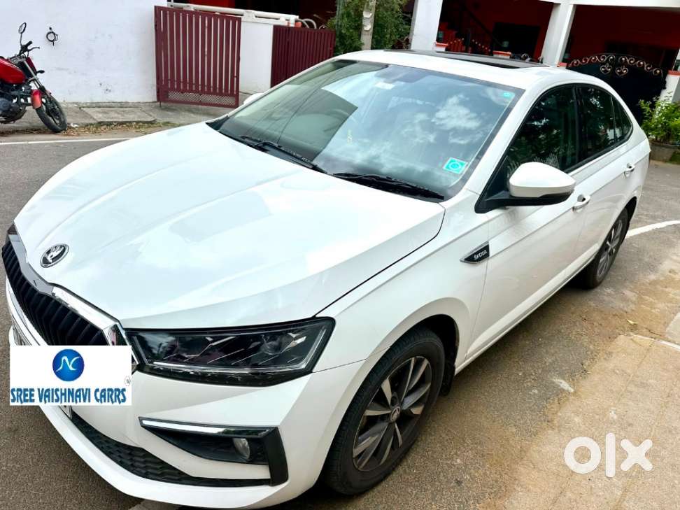 Skoda Slavia Style 1.0l Tsi Mt, 2022, Petrol