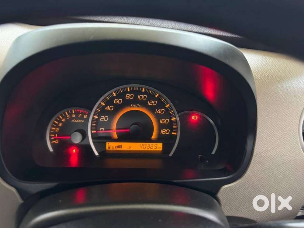 Maruti Suzuki Wagon R 1.0 Vxi (o), 2015, Petrol