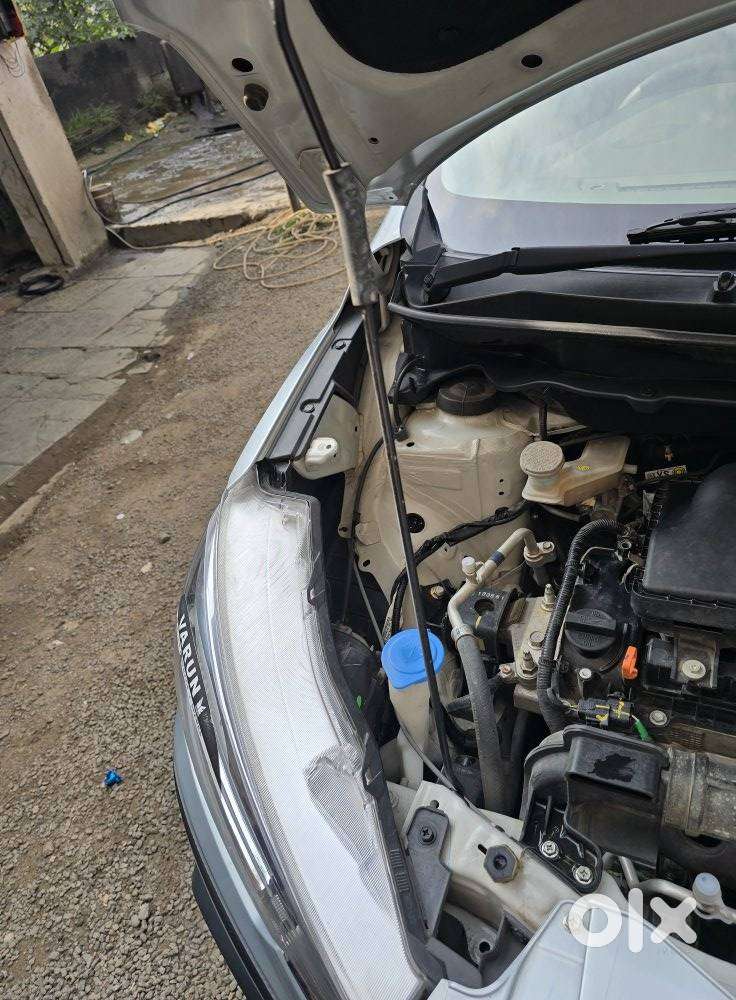 Maruti Suzuki Ertiga Vxi Shvs At, 2025, Petrol