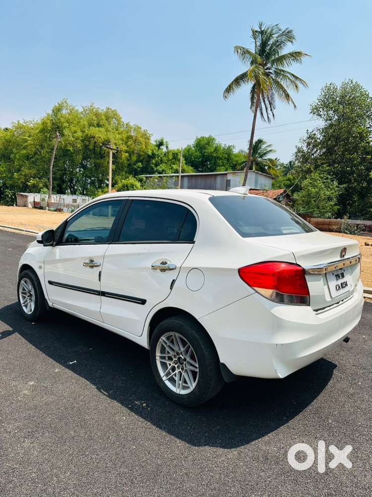 Honda Amaze Diesel 2015