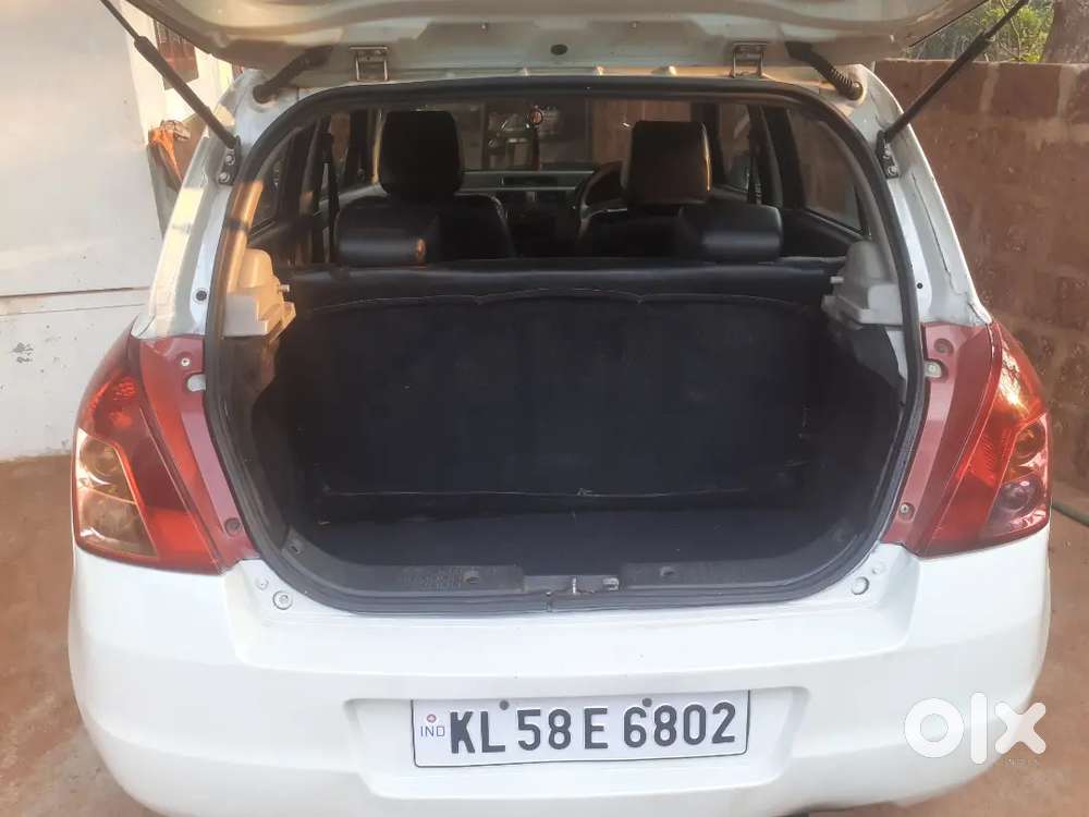 Maruti Suzuki Swift 2011 Diesel Good Condition New Paper    2031