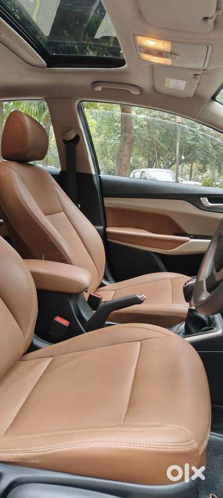 Hyundai Verna 1.5 Sx Petrol Mt, 2022, Petrol