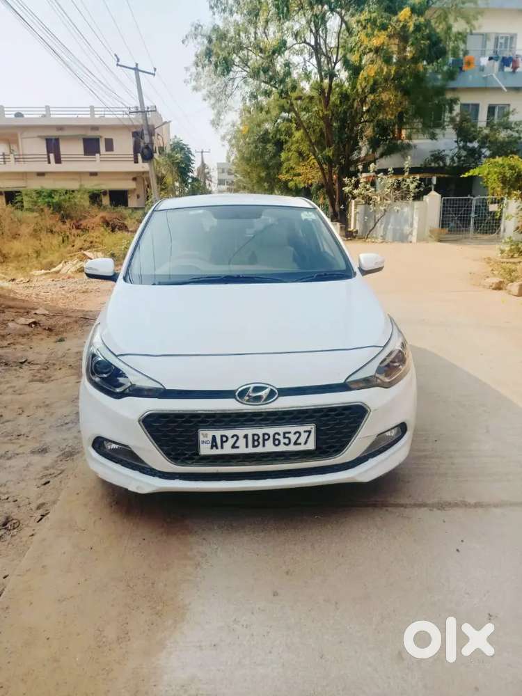 Hyundai I20 2017 Petrol Well Maintained & Good Condition