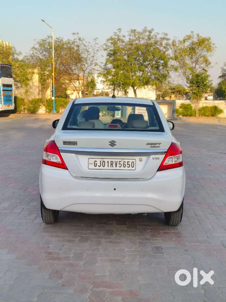 Maruti Suzuki Swift Dzire 1.2 Vxi Bsiv, 2016, Petrol