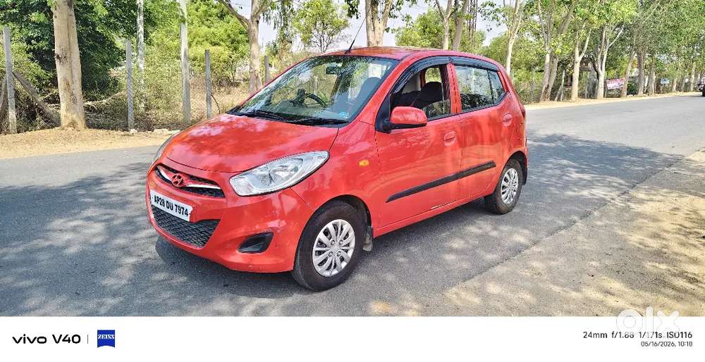 Hyundai  I10 2013 Petrol 37650 Km Driven