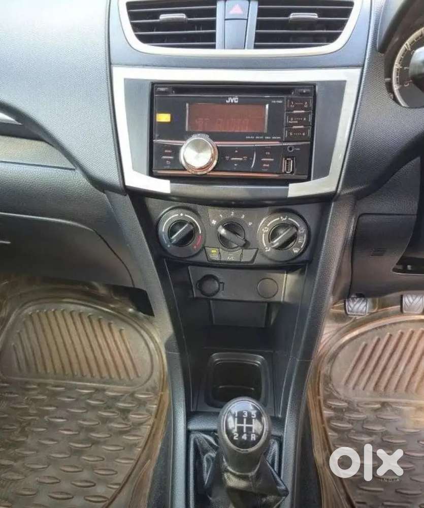 Maruti Suzuki Swift Vxi Cng Variant 2014