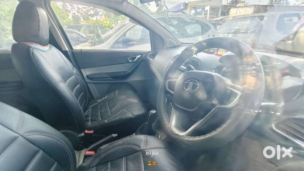 Tata Tiago 1.2 Revotron Xz (o), 2017, Petrol