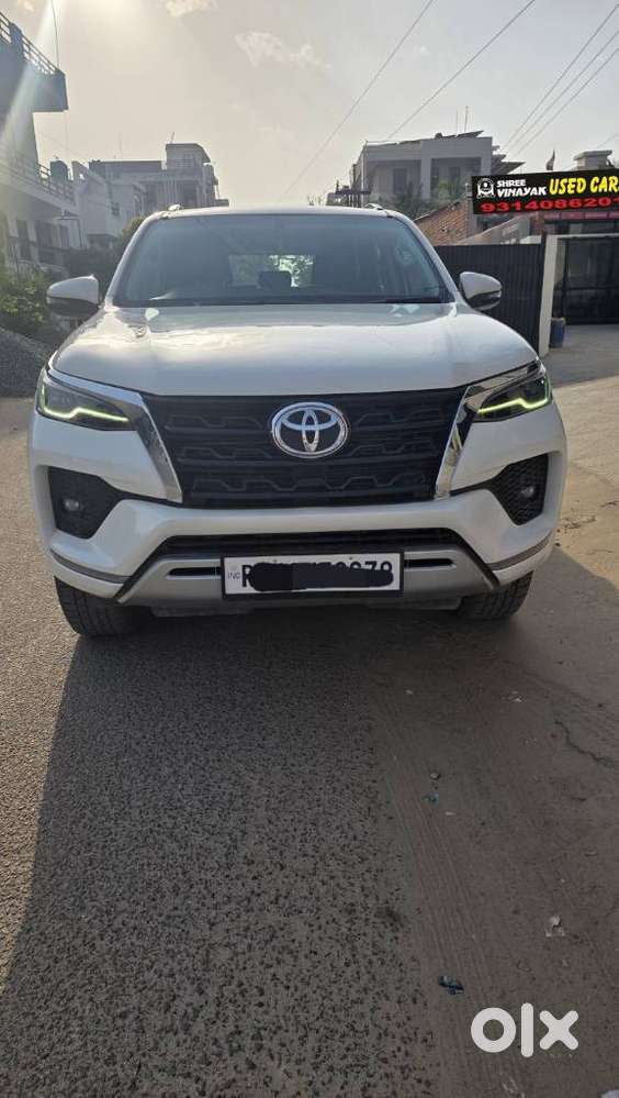 Toyota Fortuner 4x2 Mt 2.8 Diesel, 2022, Diesel
