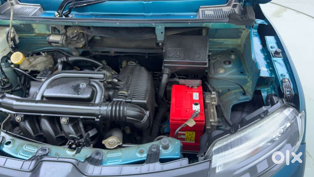 Renault Kwid 1.0 Rxt Amt, 2022, Petrol