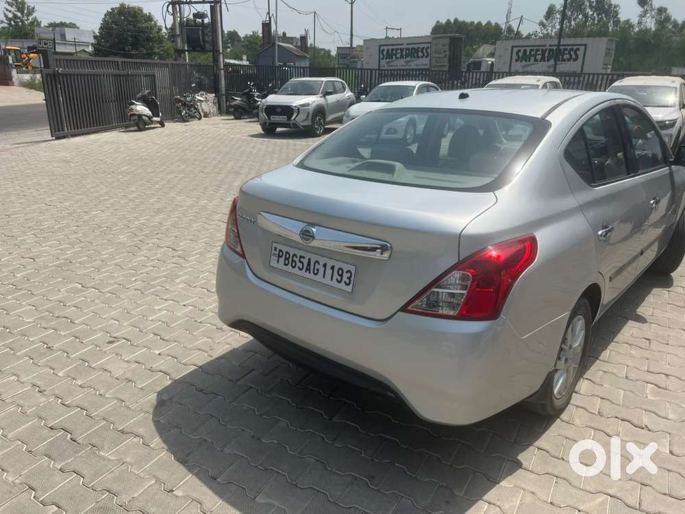 Nissan Sunny Petrol 2016
