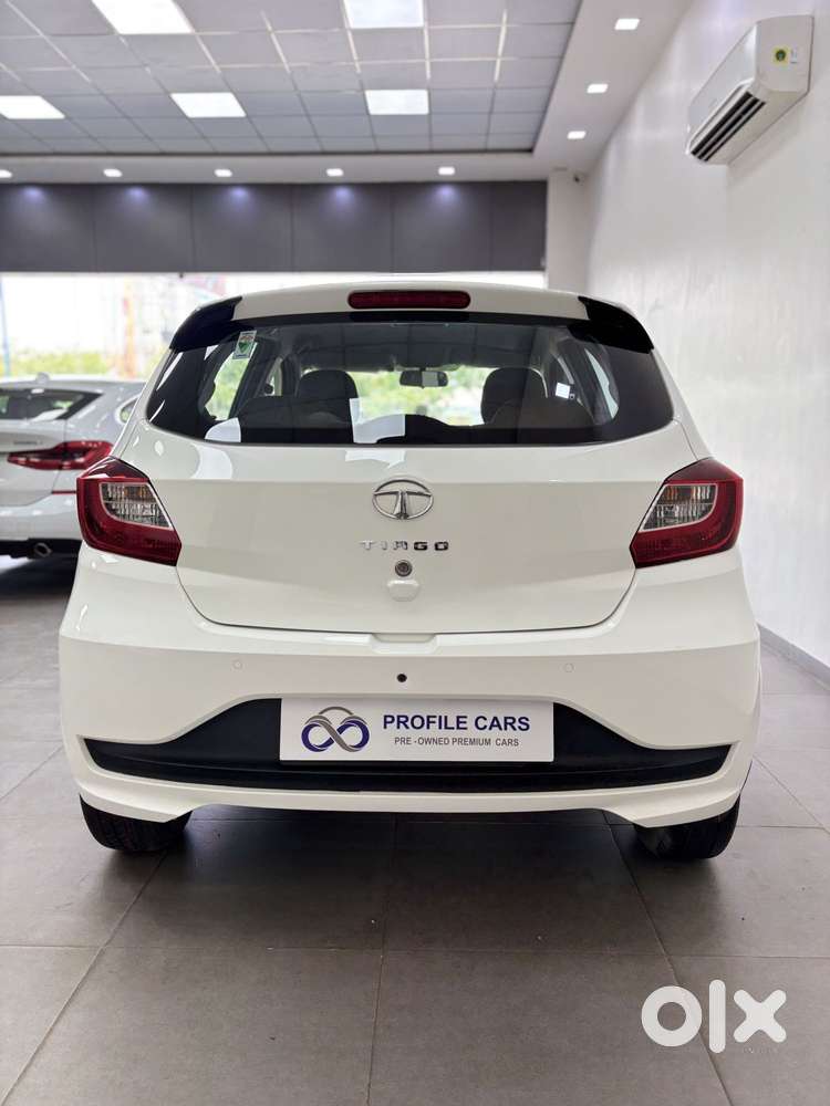 Tata Tiago 1.2 Revotron Xt (o), 2022, Petrol