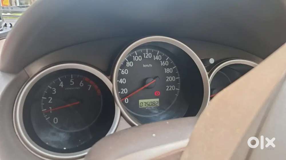 Honda City Zx 2005 Petrol Well Maintained( December)