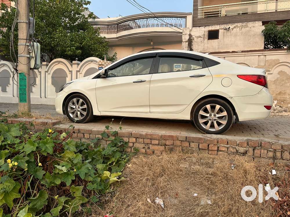 Hyundai Verna Diesel Manual 2011