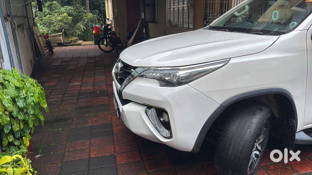 Toyota Fortuner 2017 Diesel 97000 Km Driven