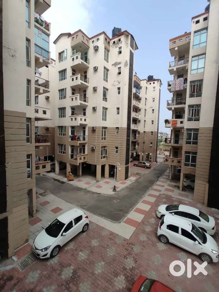 3 Bhk in Gillco Tower sector127 Mohali For Sale Houses & Apartments