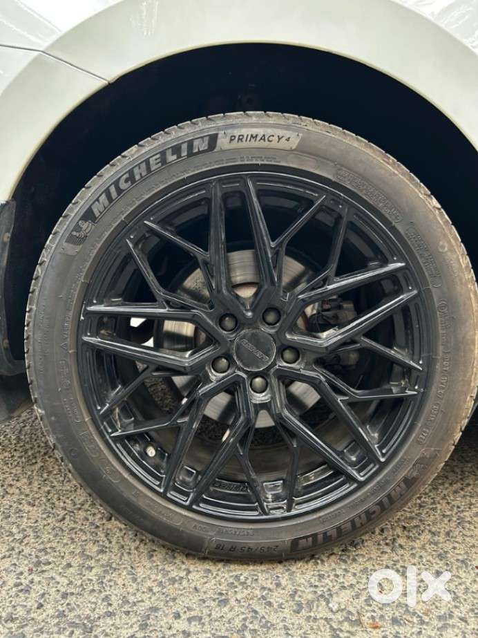 Skoda Superb 2.0 Sportline Tsi At, 2023, Petrol