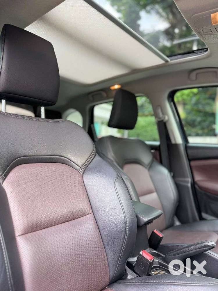 Maruti Suzuki Grand Vitara 1.5 Alpha Smart Hybrid At, 2023, Petrol