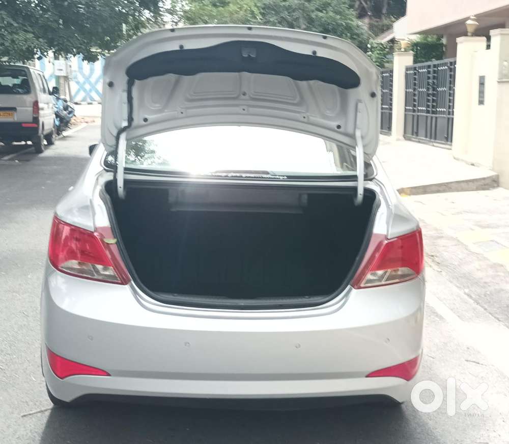 Hyundai Verna 1.6 Sx Vtvt, 2016, Petrol