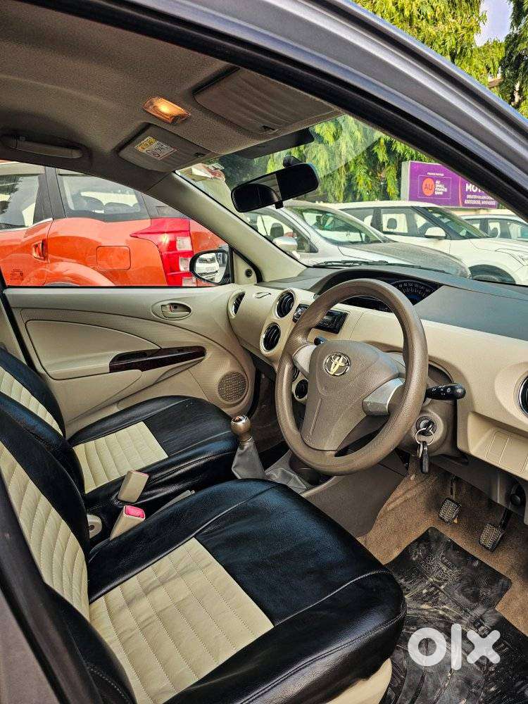 Toyota Etios Liva G, 2016, Petrol