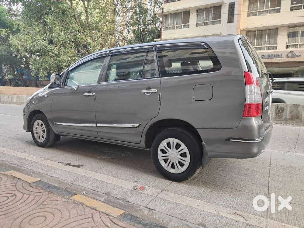 Toyota Innova 2.5 E 7 Str, 2010, Diesel
