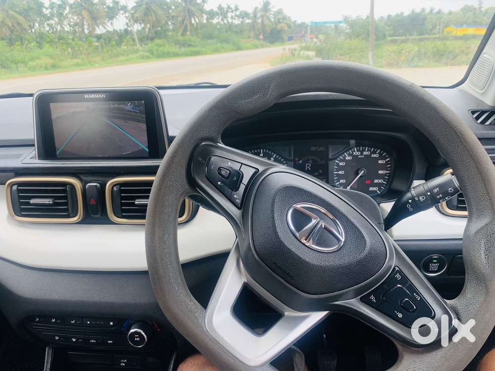 Tata Punch Camo Accomplished Mt, 2022, Petrol