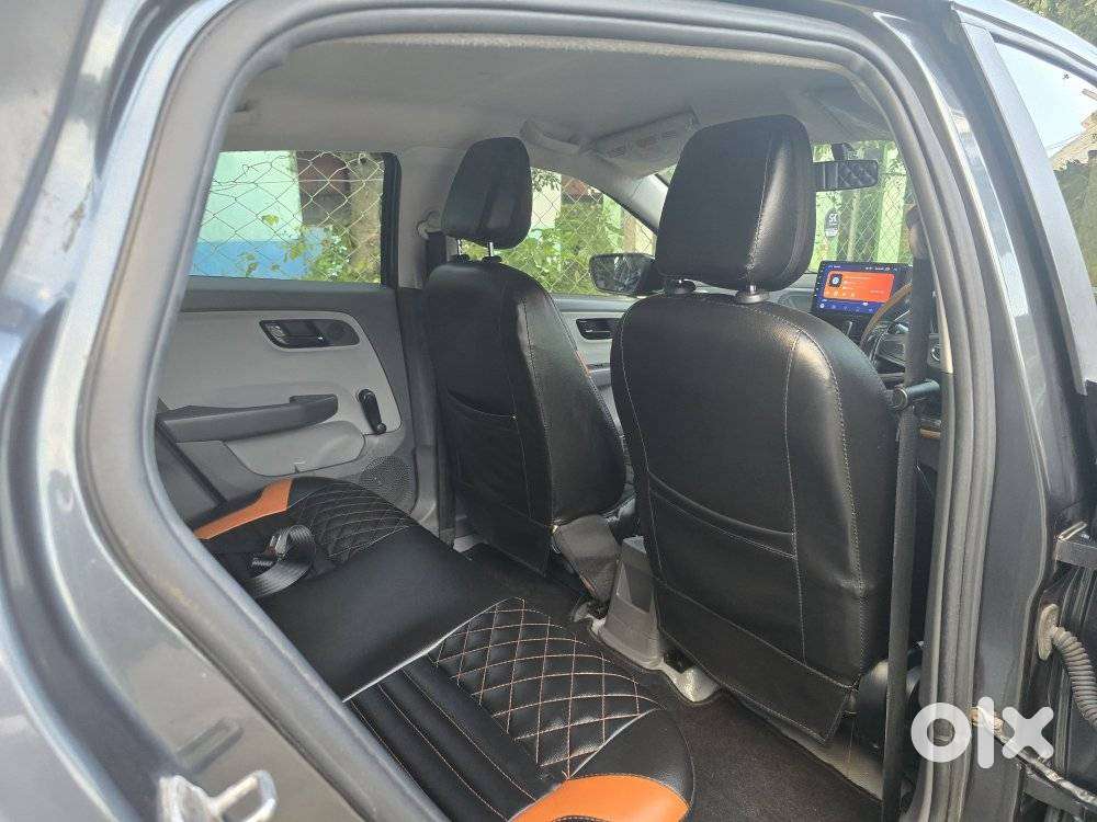 Tata Altroz 1.2 Xe, 2020, Petrol