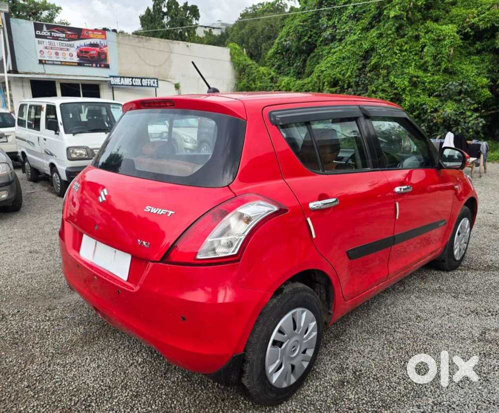 Maruti Suzuki Swift Vxi With Abs, 2015, Petrol