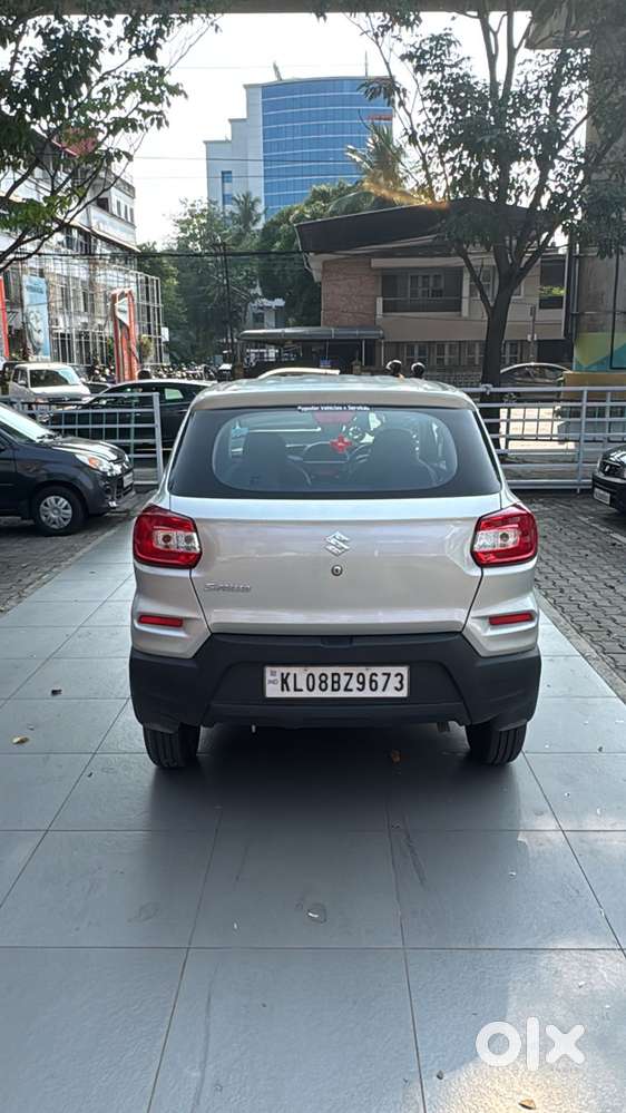 Maruti Suzuki S-presso Vxi Plus Amt, 2023, Petrol