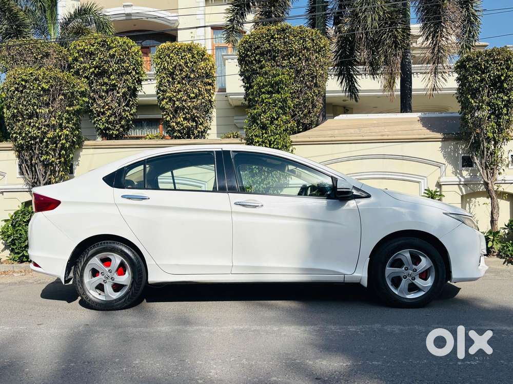 Honda City 2015-2017 I Vtec V, 2016, Petrol