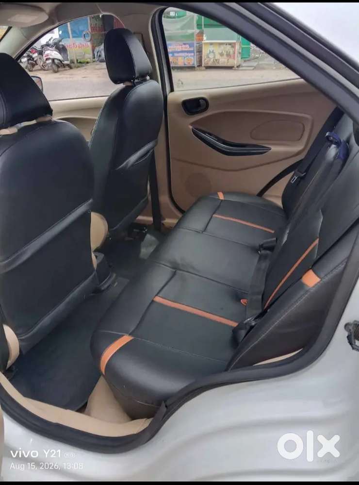 Ford Aspire Titanium Blu 2015