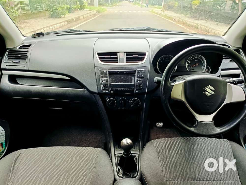 Maruti Suzuki Swift Vxi With Abs, 2017, Petrol