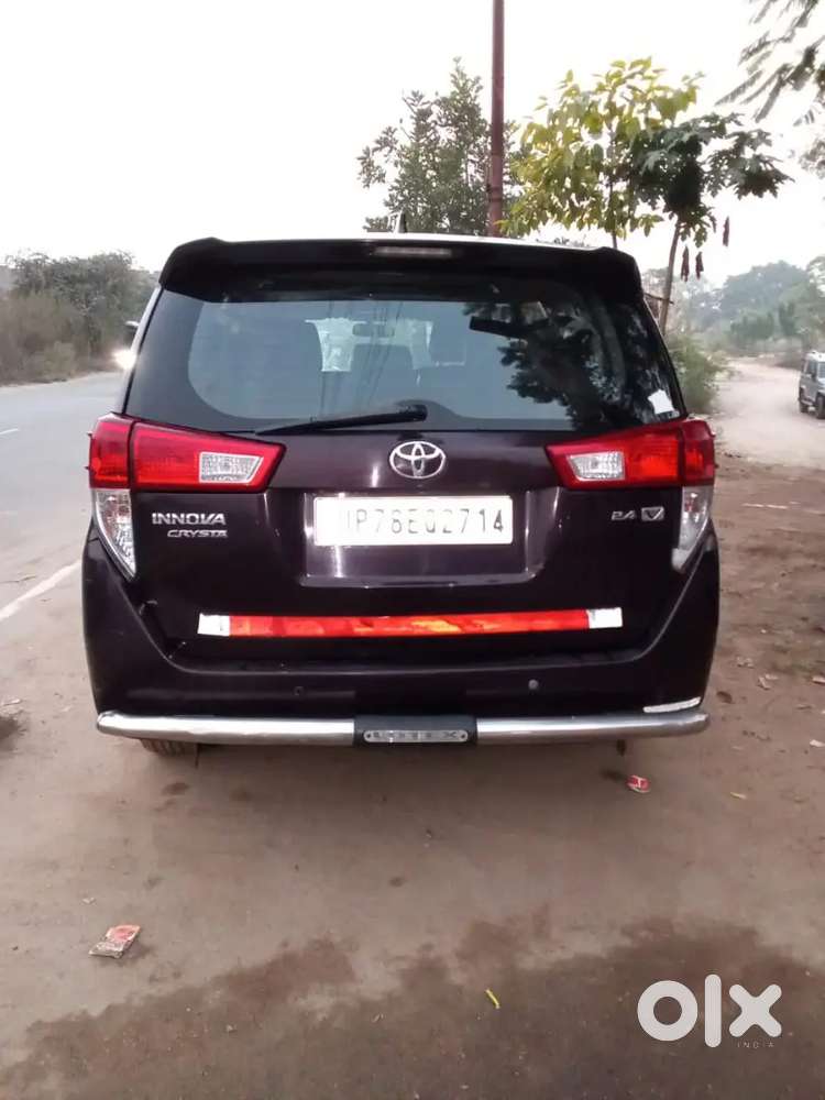 Toyota Innova Crysta 2017 Diesel 91000 Km Driven