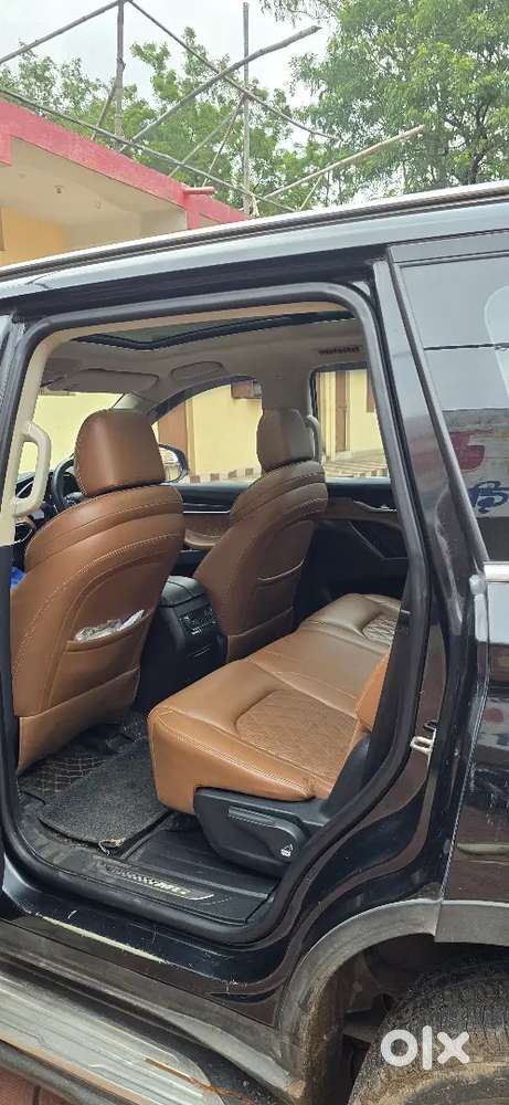 Mg Gloster Savvy  4wd   Diesel Automatic