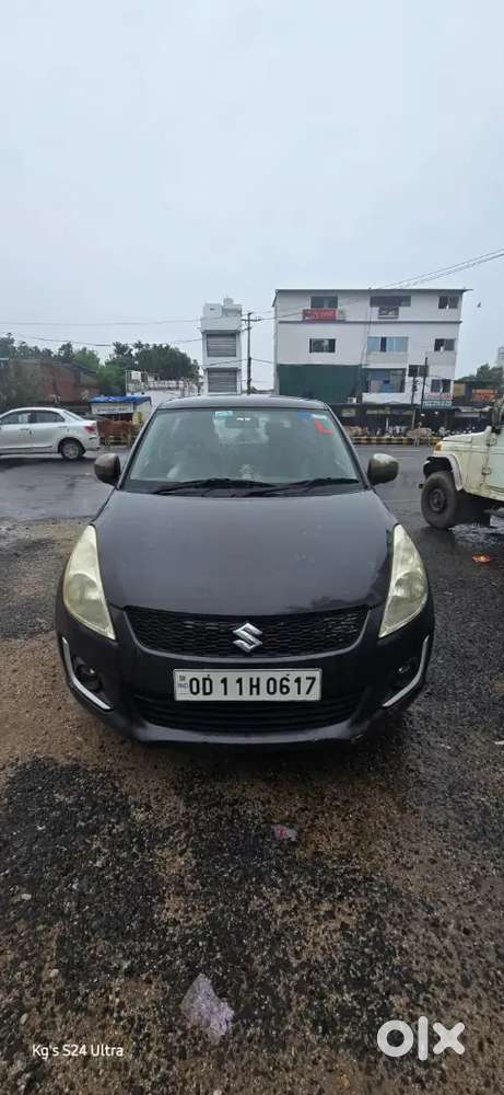 Maruti Suzuki Swift Lxi 2016