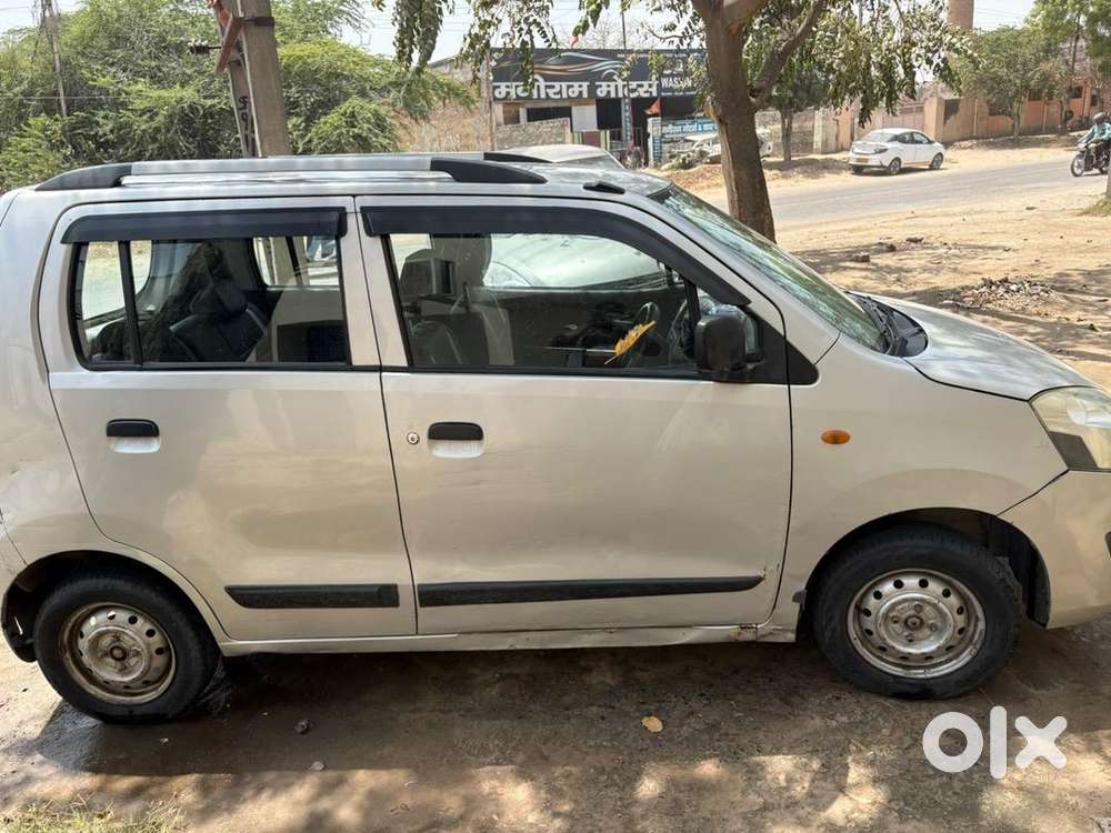 Maruti Suzuki Wagon R 2014 Petrol Well Maintained