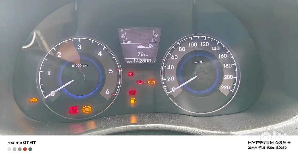 Hyundai Verna Fluidic 1.6 Crdi Sx Bsiv