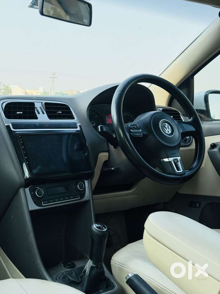 Volkswagen Vento 1.6 Highline Plus 16 Alloy, 2011, Diesel