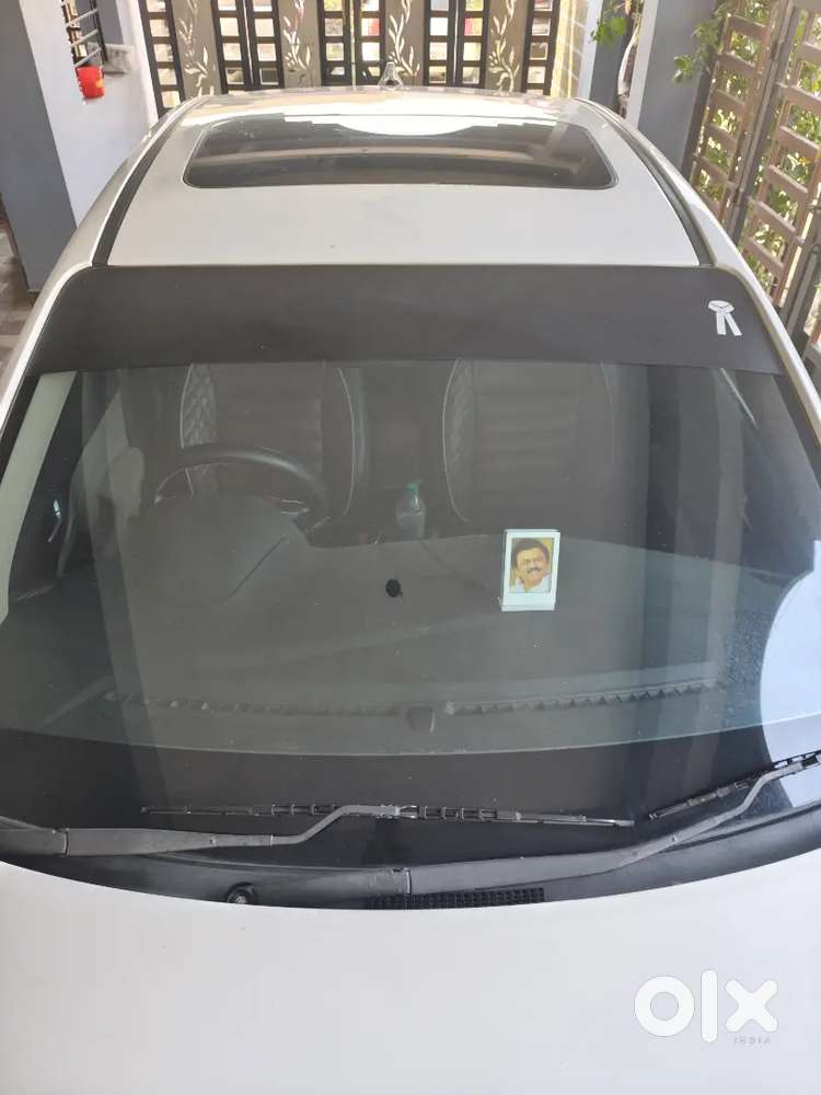 Hyundai Verna 2018 Petrol 119000 Km Driven With Cng And New Tyer