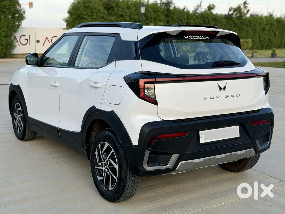 Mahindra Xuv 3xo Ax5 Pm At, 2024, Petrol
