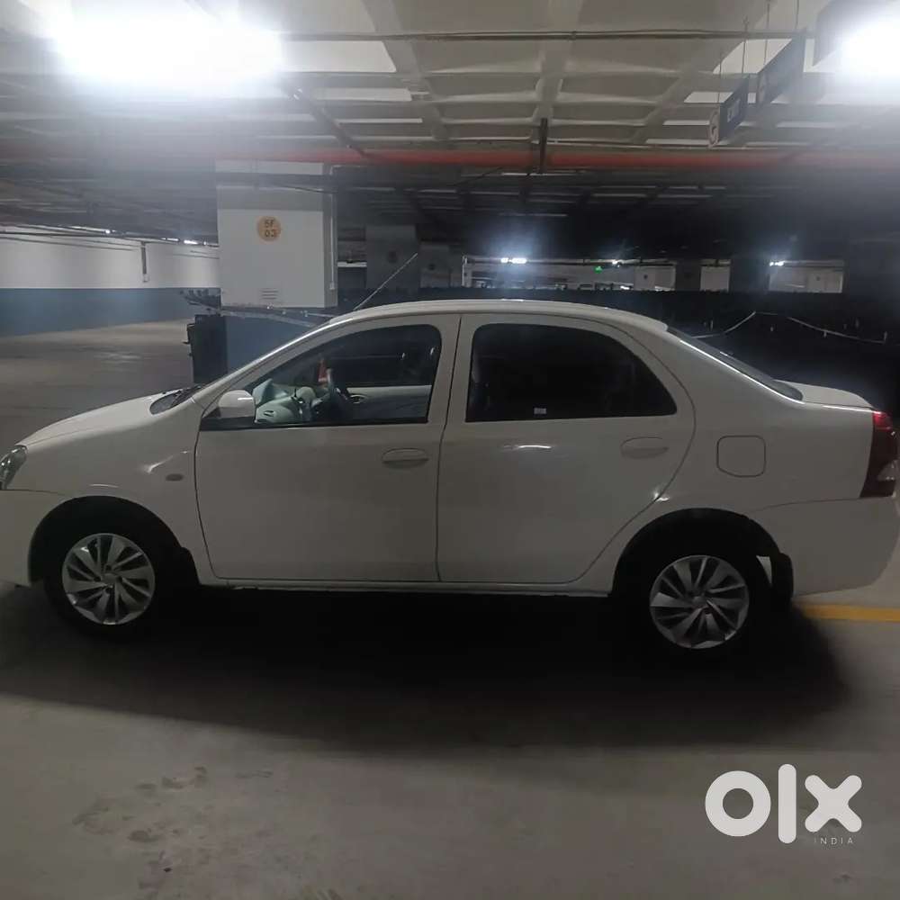 Toyota Etios 1.5 G 2015