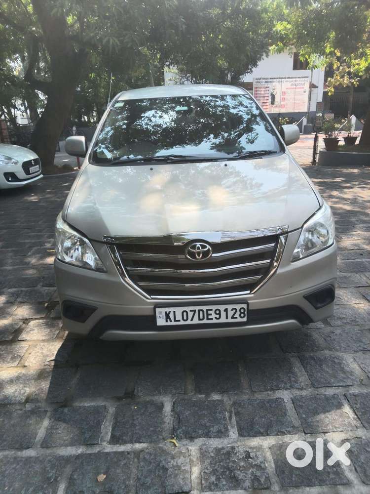 Toyota Innova [2013-2016] 2.5 G4 7 Str, 2014, Diesel
