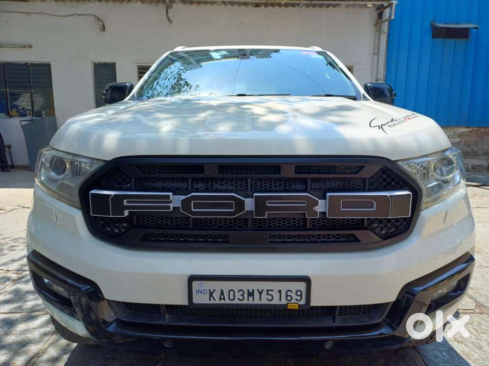 Ford Endeavour 3.2 Titanium At 4x4, 2016, Diesel