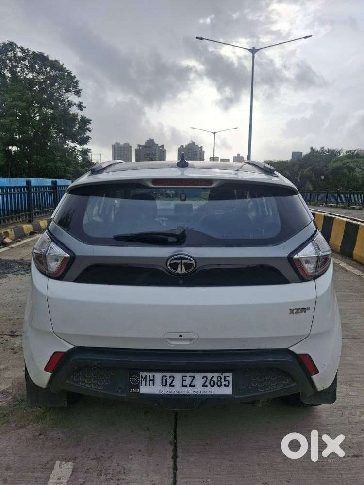 Tata Nexon Amt Xza Plus, 2018, Petrol