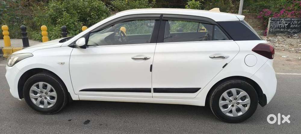 Hyundai I20 Magna Plus, 2018, Cng & Hybrids