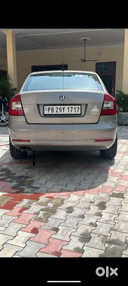Skoda Octavia 2012 Diesel Well Maintained,good Car