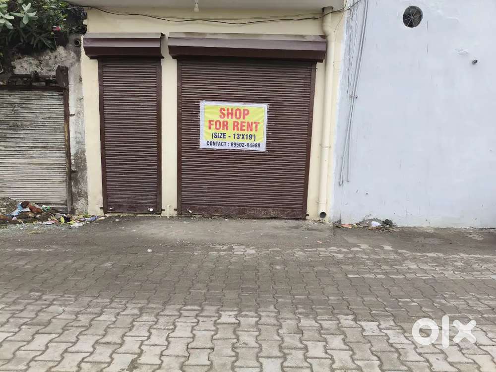 27 Gaj Shop For Rent On Chandpur Road Near New Happy Public School