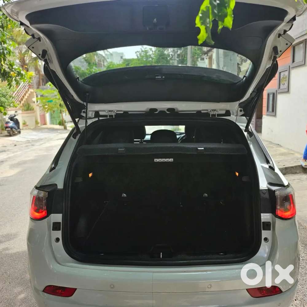 Jeep Compass 2 Ltr Turbo Desiel 2024 25000 Km 4×4 Top End