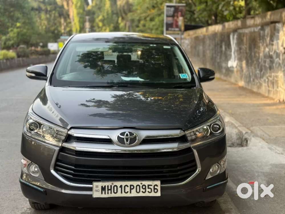 Toyota Innova Crysta [2020-ongoing] 2.4 Vx 8 Str, 2017, Diesel