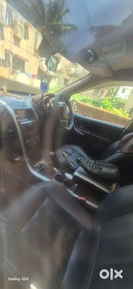Mahindra Xuv500 2013 Diesel 125000 Km Driven