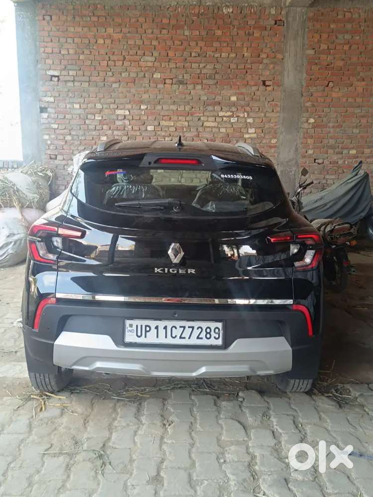 I Am Foji Person Car Chalane Ka Time Hi Nahi H Or Parking Issue V H